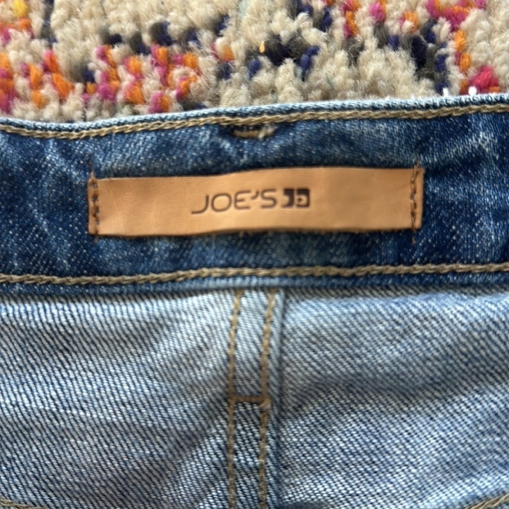 Joe's Jean's COLLECTOR’S EDITION Billie Slim Boyfriend Ankle Jean size 28 - Picture 5 of 6